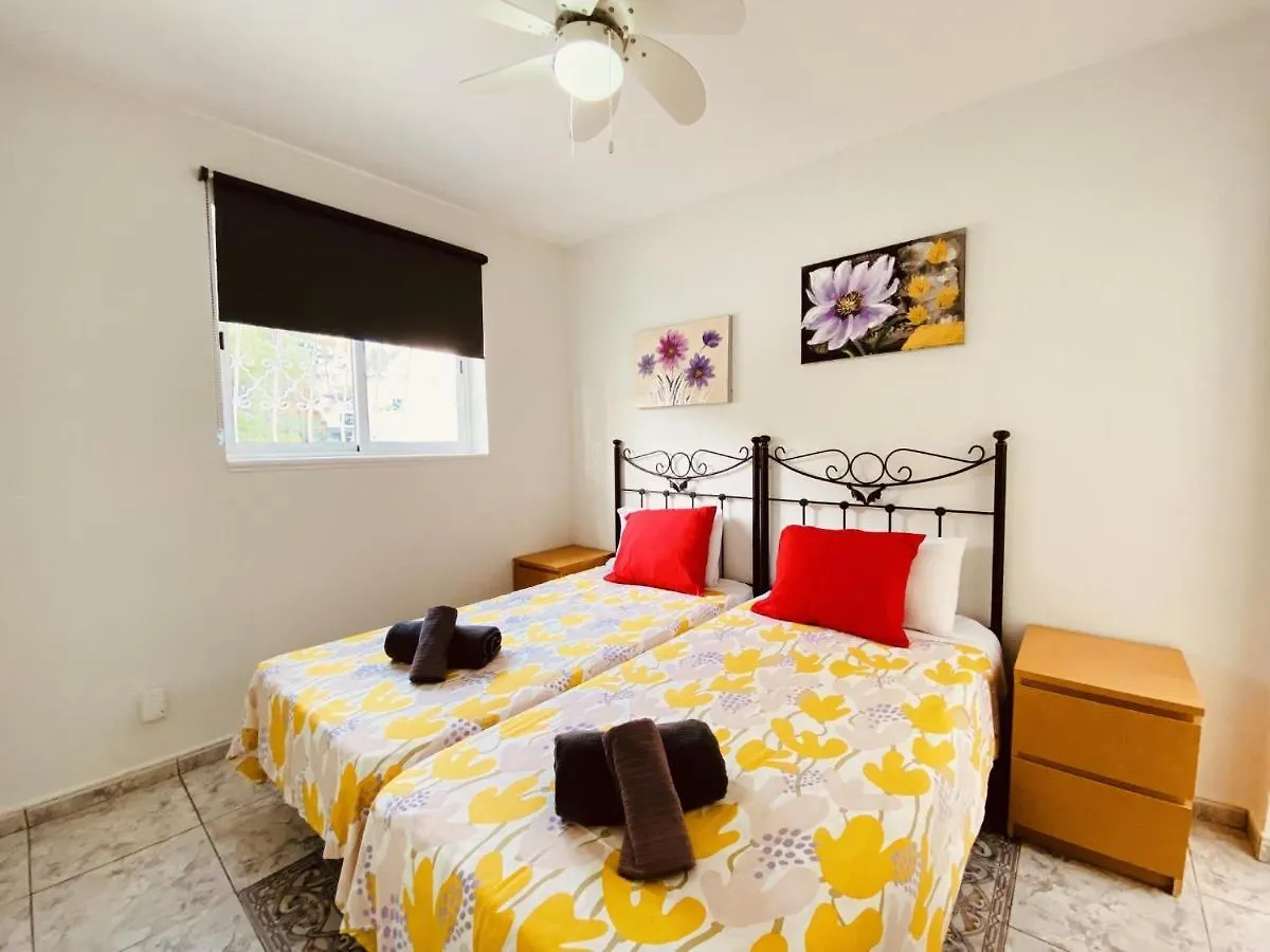 Sunshine Holiday House Costa Adeje  Semesterbostad Costa Adeje (Tenerife)