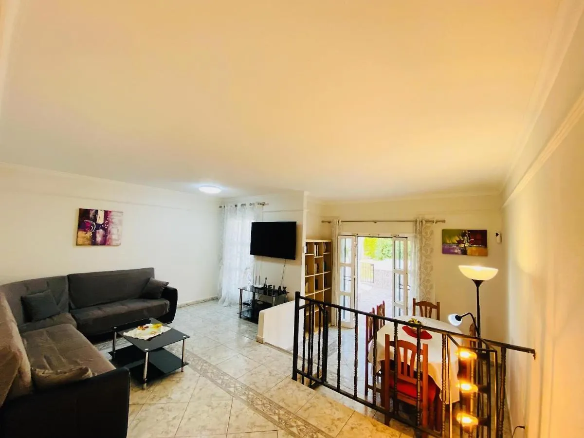 Sunshine Holiday House Costa Adeje  Costa Adeje (Tenerife)
